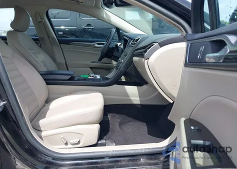 2019 Ford Fusion Sel z USA, uszkodzony, nr VIN 3FA6P0CD1KR269590